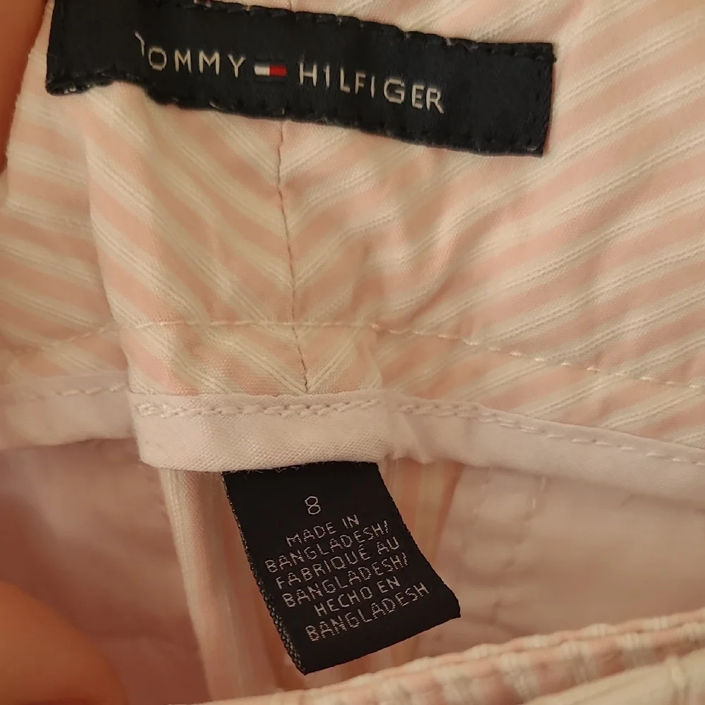 Tommy Hilfiger Shorts - Picture 8 of 8